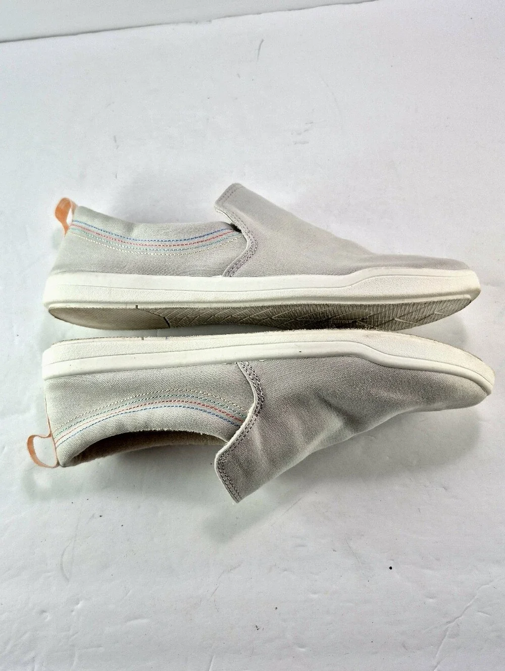 Vionic Beach Marshall Canvas Laceless Slip-On Sneaker Vapor Gray 8.5 Orthotic.